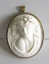 Brosche / Anhänger - ANTIKE