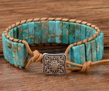 Armband Leder handgefertigt tibetischer Stil Chakra und Natur, Steine türkis