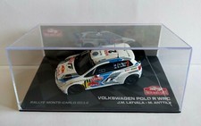 A) DIE CAST VOLKSWAGEN POLO R