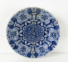 Antiker Teller Delft Fayence "De Metaale Pot" 18. Jahrhundert Ø 35 cm