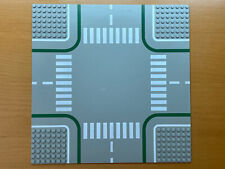 Lego Town Straßenplatte 32x32 hellgrau grün 2361p01 Kreuzung top Zustand