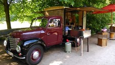Imbißfahrzeug, Streetfood - Oldtimer Framo - absoluter Hingucker