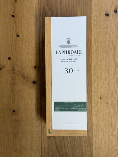 Laphroaig single malt aged - laphroaig, 30