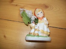 Porzellan-Figur Mädchen mit