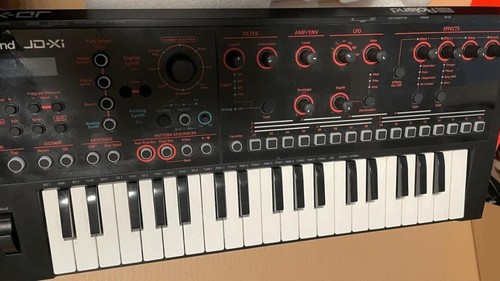 Roland synthesizer - roland, jd-xi