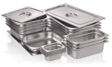 Gastronormbehälter Gastronorm Behälter GN 1/6 aus CNS mit Stapelrand 65 - 200 mm