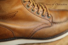 Redwing Red Wing 875 hellbraun