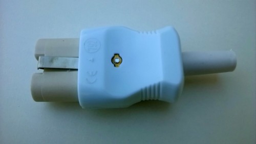 Heissgerätestecker weiß ohne