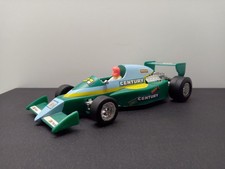 Altes Formel 1 Spielzeugauto -