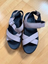 Voss II Dr. Martens Altrosa