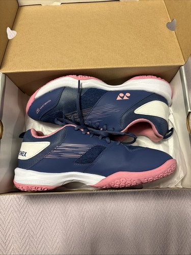 Yonex badminton shoes power - badminton,
