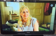 Fernseher TV Toshiba 42HL833G 42Zoll wenig genutzt TOP LCD LED Full HD