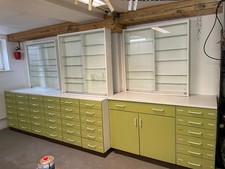 Laboreinrichtung (Holz), geeignet auch für Werkstatteinrichtung