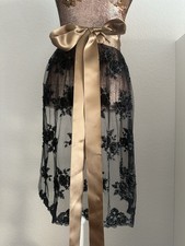 Hochwertige Dirndl Spitzenschürze, schwarz, 65er Länge, neu