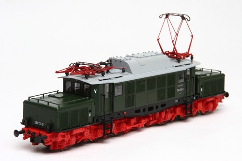 Roco 254 154 8 - h0, br