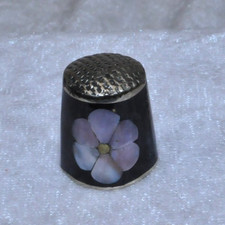 Fingerhut   -  Metall  mit