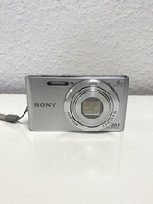 Sony Cyber-Shot DSC-W830 Silber / Kompakte Digitalkamera / 20.1 MP / Defekt
