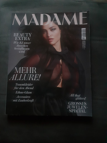 Madame 2025 november - november, mehr