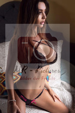 Nr. 19277 - Erotisches Pin Up Foto in Hochglanz Qualität - Größe 10x15 cm