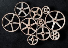 10 Guss Zahnräder 15-39cm