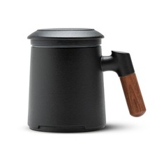 Teetasse mit deckel und - mit, sieb