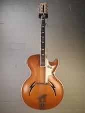 Vintage OSBAMA TANGO Schlaggitarre  Archtop. Jazzgitarre DDR