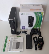 Xbox 360 S 250 GB Konsole