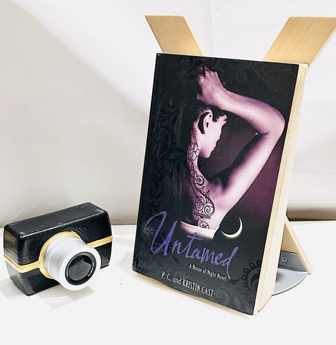 Untamed number series by - number, in