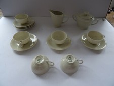 Hutschenreuther Mokkaservice 6 Personen  Elfenbein Form Evelyn 14 Teile  US Zone