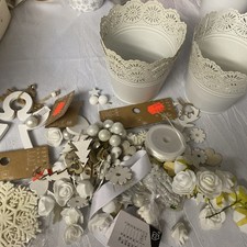 Bastelpaket DIY Weihnachts Deko Bastelmaterialien Weihnachten weiß Rosen Kugeln 