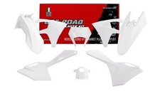 Rtech Plastikkit passt an