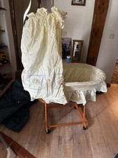 Niedliche Babywiege / Stubenwagen Zu Verkaufen