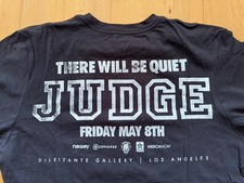 JUDGE – T-Shirt Size M