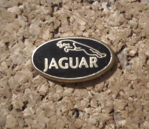 Pins jaguar discret - jaguar, auto