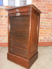 Jugendsti l Rolladenschrank