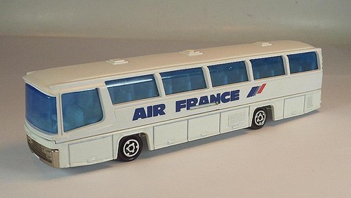 Majorette 373 neoplan - 1/87,