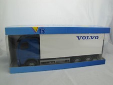 89114 Emek Volvo FH Delivery Truck - Volvo - 1:25
