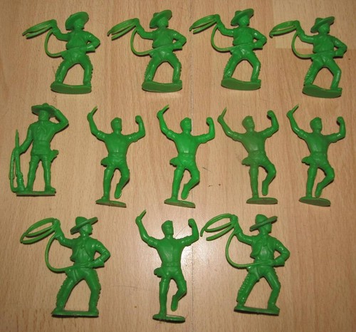 Figuren kunststoff grün - figuren,