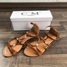 ღ Sandalen mit Riemen