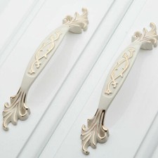 Vintage Möbelgriffe