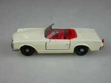 27d Mercedes Benz 230 SL - 39357 Matchbox Regular Wheels