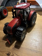 Siku Farmer Valtra Rot Metallic Traktor