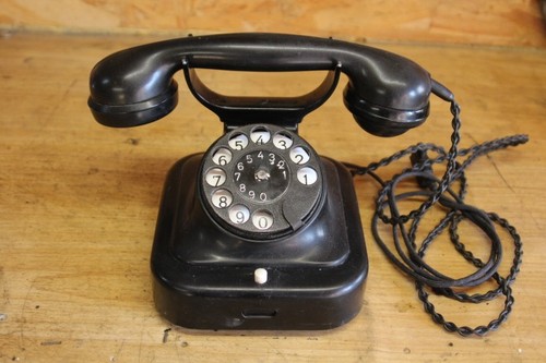 Telefon mit wählscheibe - w,