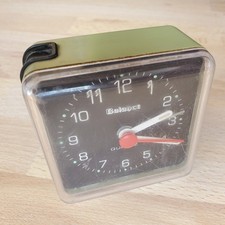 Grüner Ruhla Quarz Wecker DDR