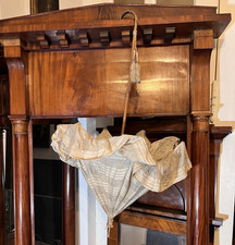 Antiker Sonnenschirm