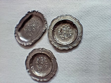 antikes Metall Zinngeschirr