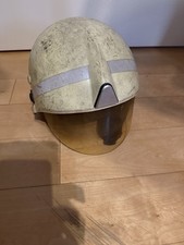 Original Schuberth F220 Helm nachleuchtend Schutzhelm Feuerwehr Feuerwehrhelm
