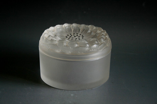 Lalique dahlia glasbox - dahlia,