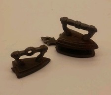 VINTAGE PAAR ANTIKE EISEN &