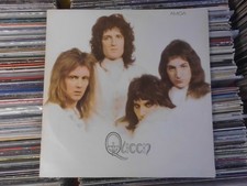 QUEEN DDR AMIGA LP: QUEEN (855787; BILDCOVER LABEL HELLBLAU)